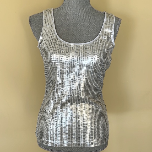 Neiman Marcus Sequin Top - Picture 2 of 7